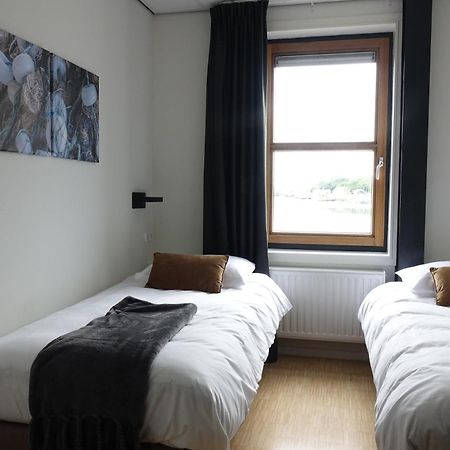 Dock Hotel Stellendam Ngoại thất bức ảnh